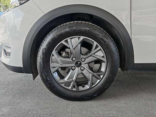 DS DS 3 Crossback DS 3 Crossback BlueHDi 110 So Chic
