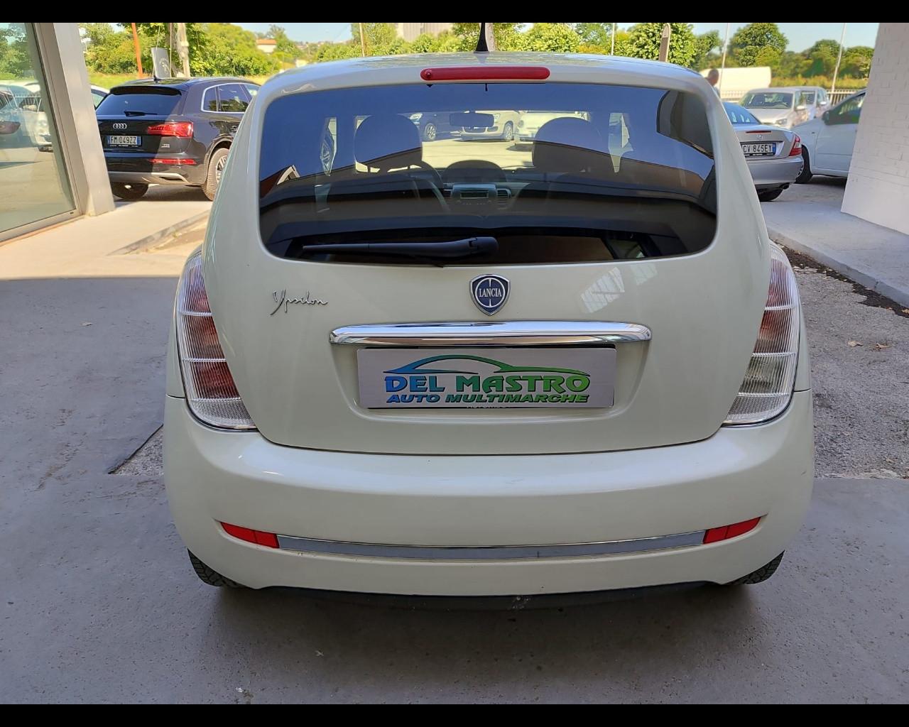 LANCIA Ypsilon 2ª serie - Ypsilon 1.3 MJT 75 CV Platino