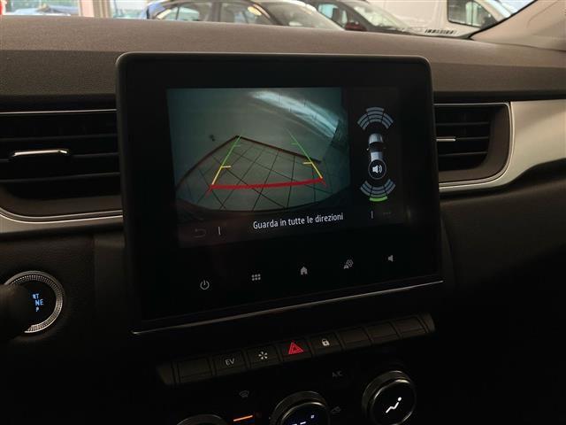 RENAULT Captur 1.6 E-Tech hybrid Intens 145cv auto