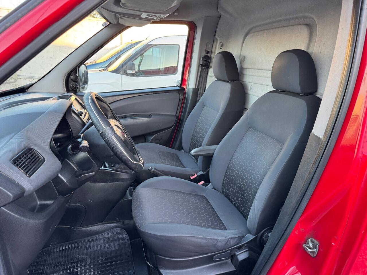 Fiat Doblo 1.4 T-Jet 16V Emotion Metano