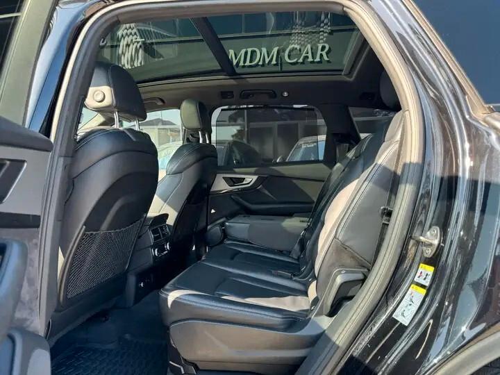 Audi Q7 50 TDI quattro tiptronic Business Plus