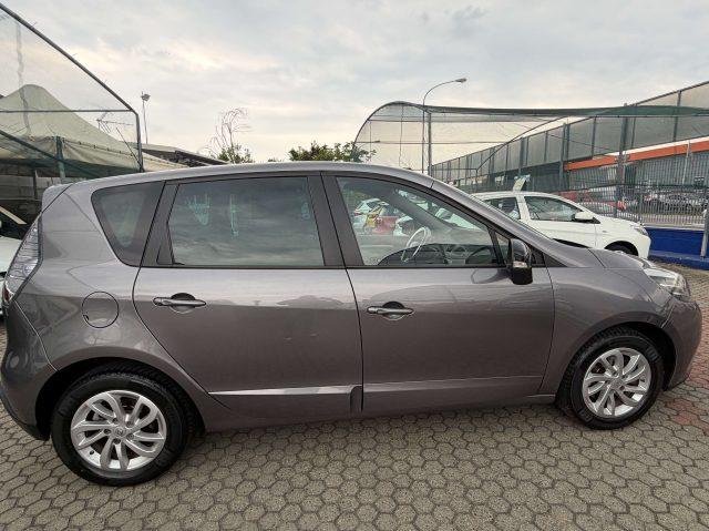 RENAULT Scenic Scenic III X-Mod Cross X-Mod Cross 1.5 dci Energy