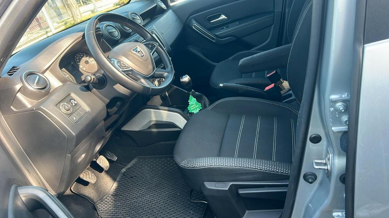 Dacia Duster 1.0 TCe 100 CV ECO-G 4x2 Essential NEOPATENTATI