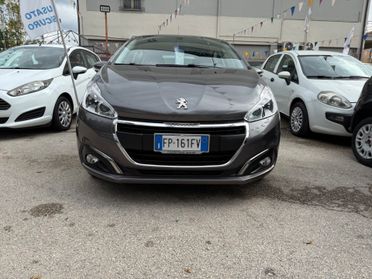 Peugeot 208 PureTech 82 5 porte Allure
