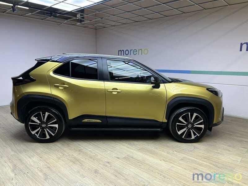 Toyota Yaris Cross 1.5h Premiere awd-i 116cv e-cvt