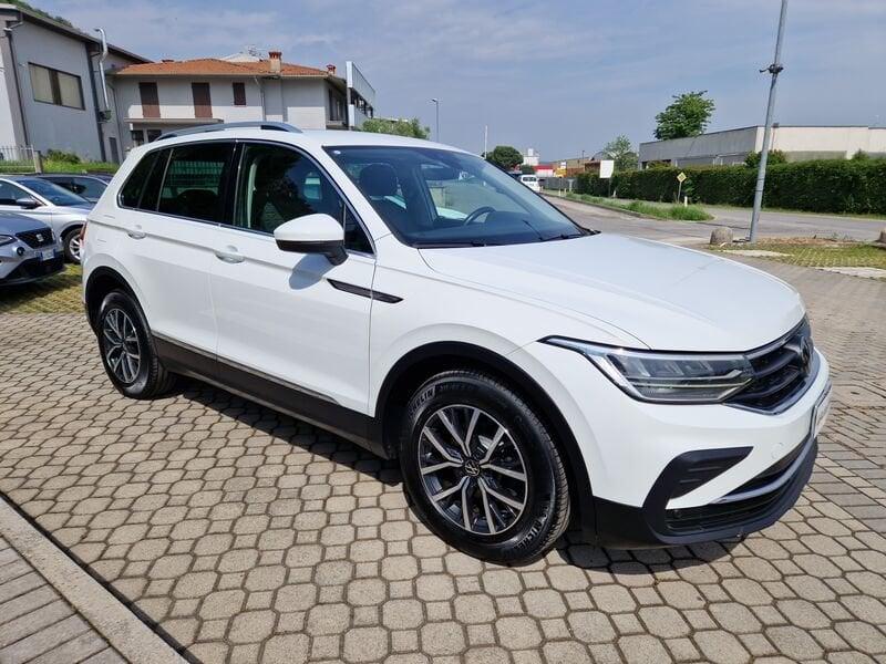 Volkswagen Tiguan 2.0 TDI 150 CV SCR DSG Life