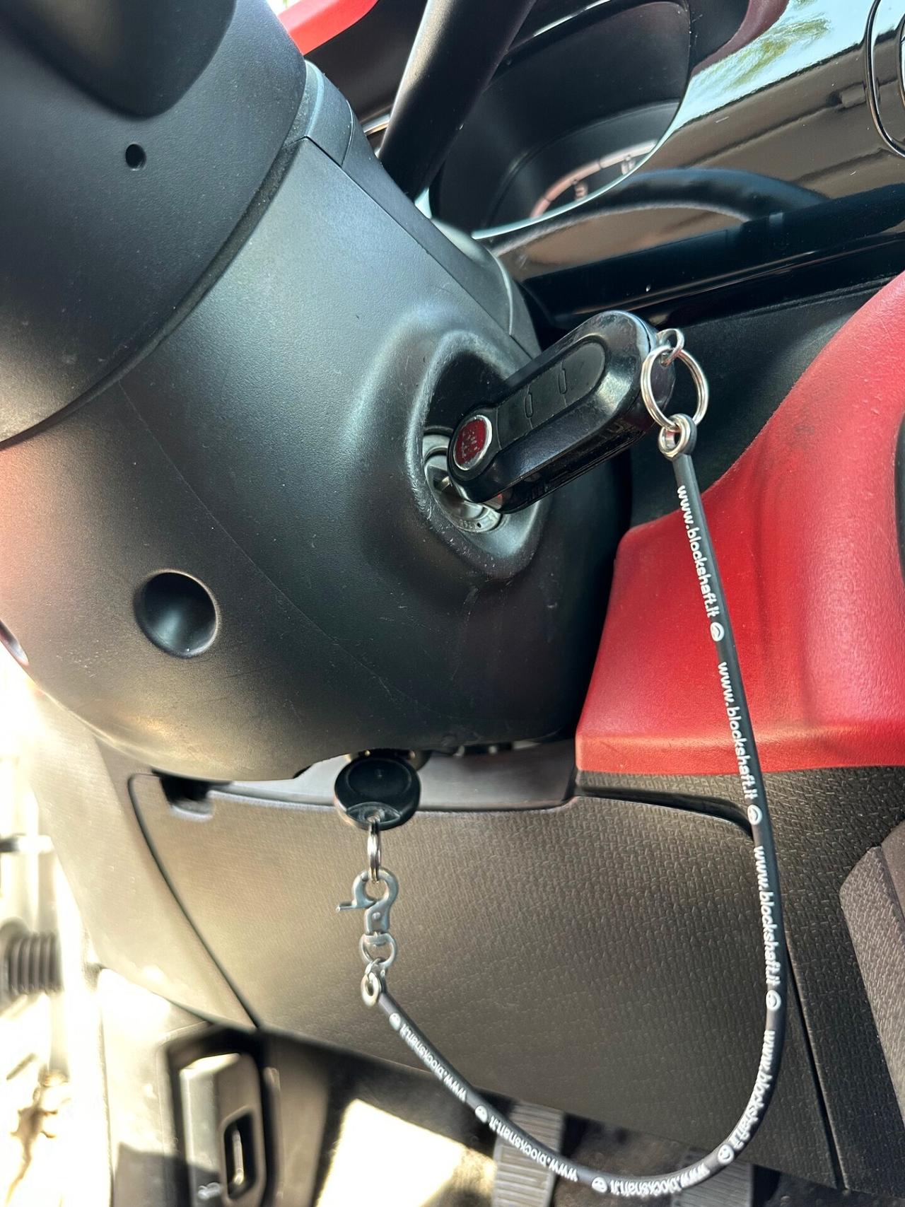 FIAT PANDA 1.2 BENZINA 2012 FULL OPTIONAL