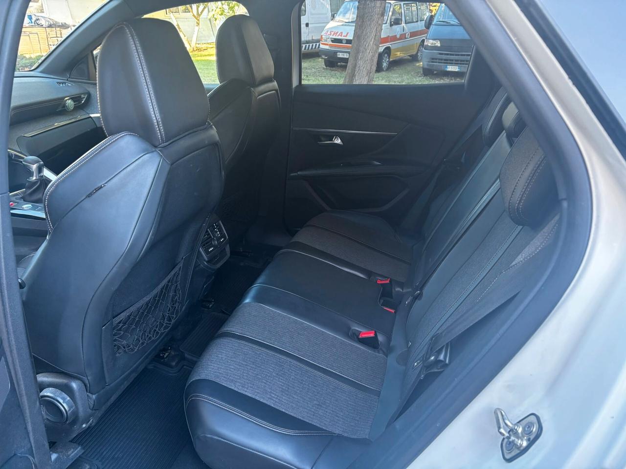 Peugeot 3008 BlueHDi 120 S&S BC Business UNICO PROPRIETARIO BELLISSIMA PERMUTABILE
