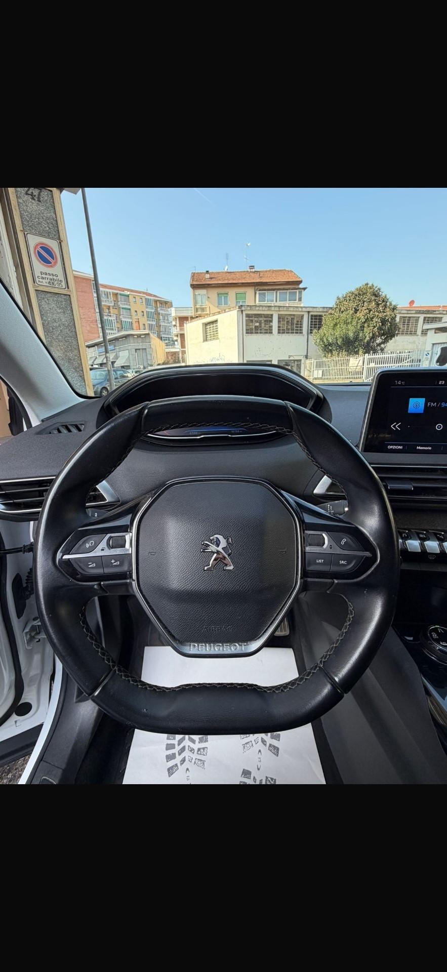 Peugeot 3008 PureTech Turbo 130 S&S Allure