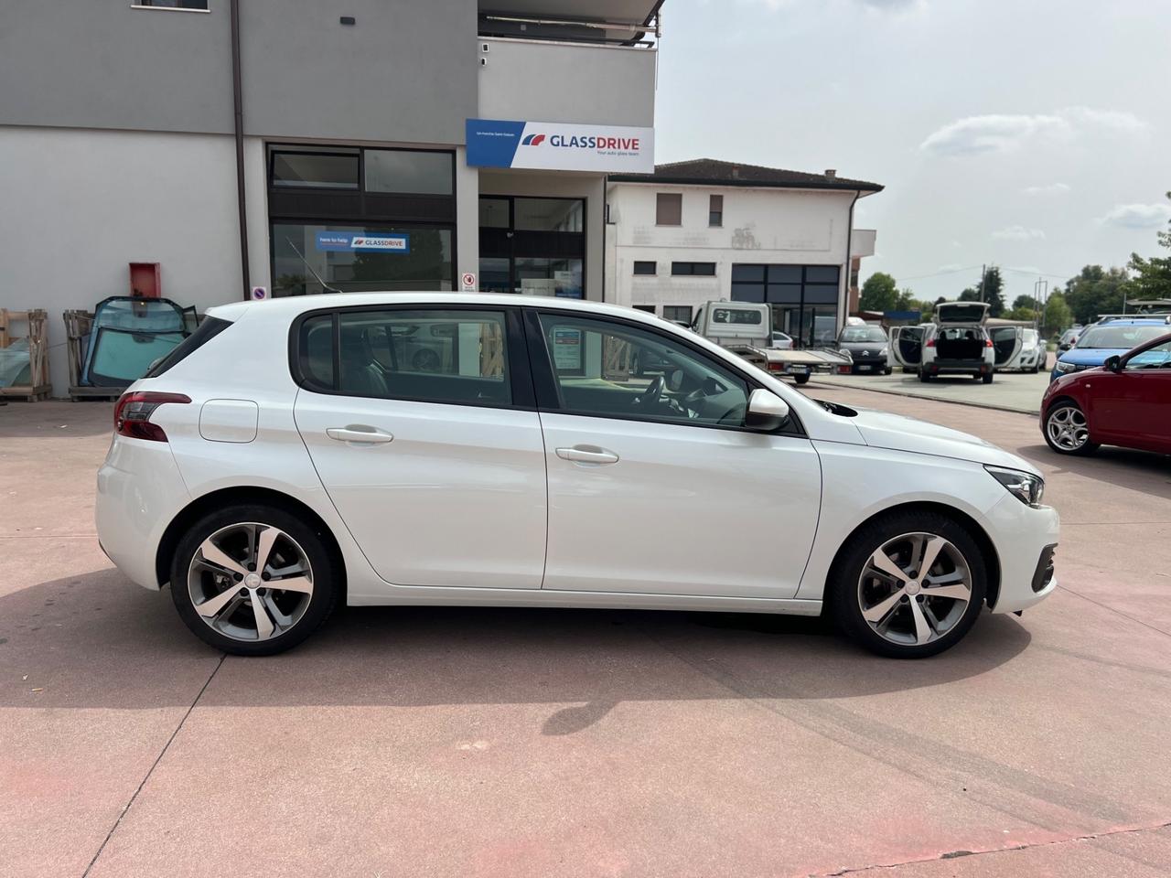 Peugeot 308 BlueHDi 130 S&S GT Line
