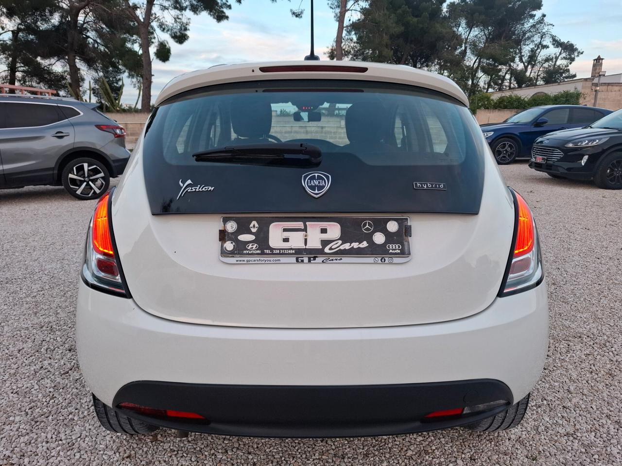 Ypsilon 1.0 5 porte S&S Hybrid Gold *LED-CLIMA*