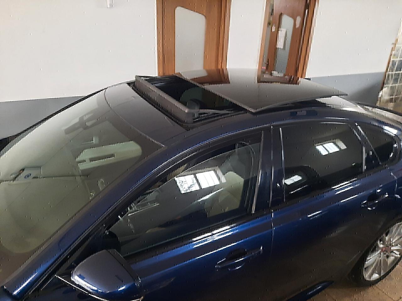 Jaguar XF 2.0 D 180 CV R-Sport