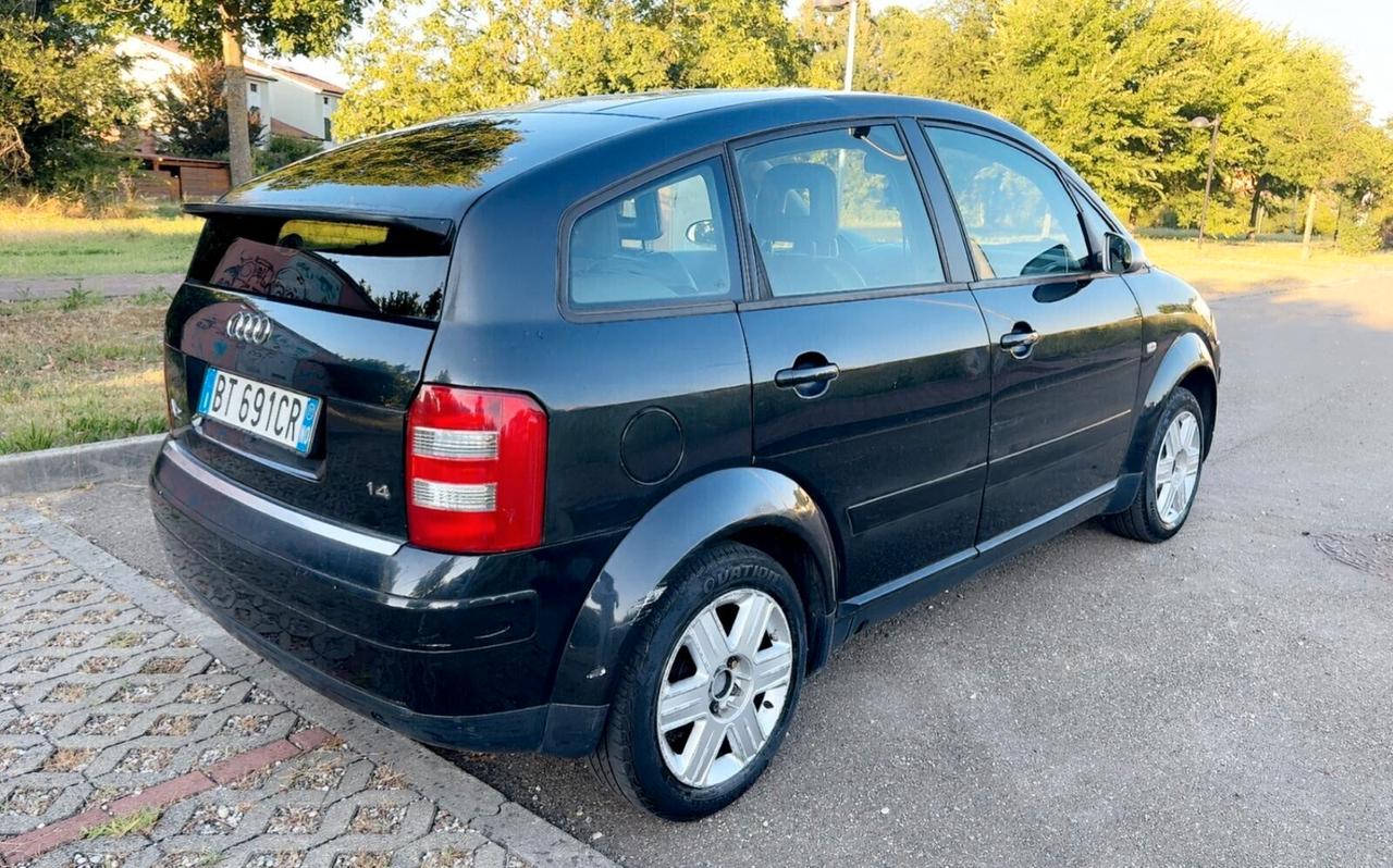 Audi A2 1.4 16V Top