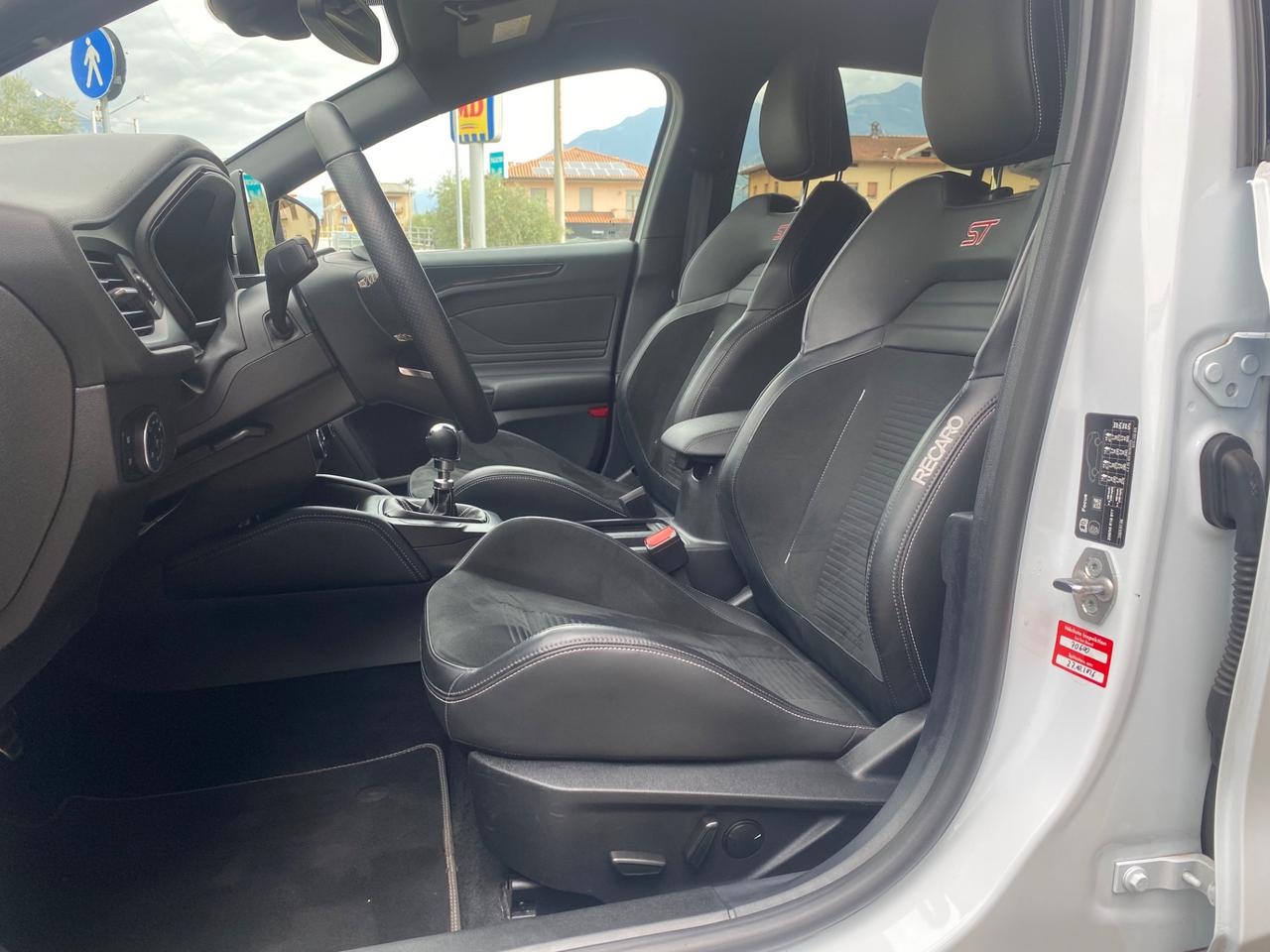 Ford Focus 2.3 EcoBoost 280 CV 5p. ST Performance Milltek Ghiere