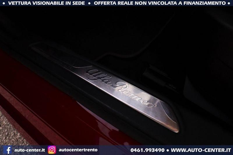 Alfa Romeo Giulia 2.0 Turbo AT8 200CV Super