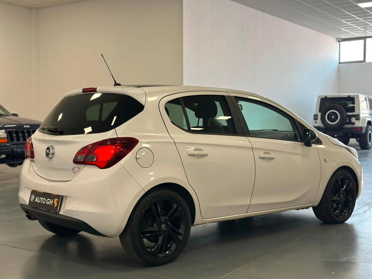 Opel Corsa 1.2 Coupé b-Color IDEALE PER NEOPATENTATI