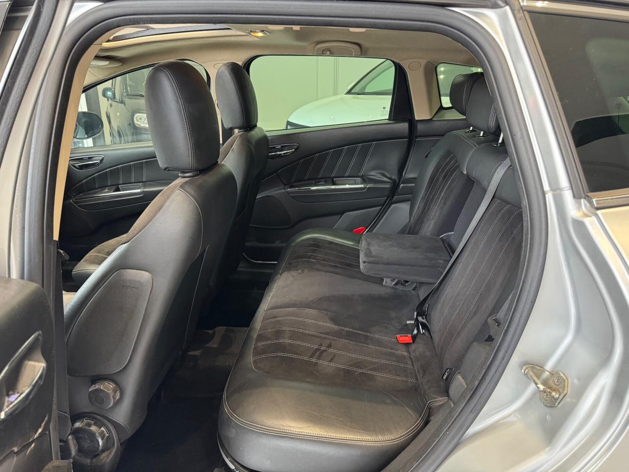 Lancia Delta 1.6 MJT Platino “TETTO APRI”