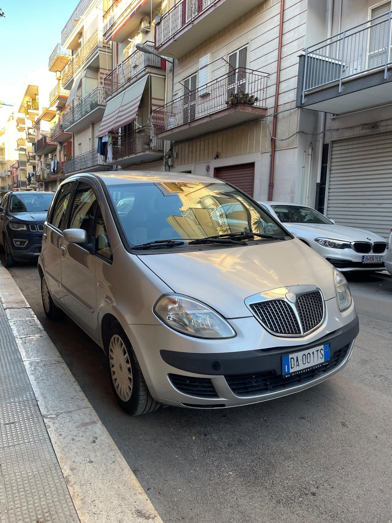 Lancia MUSA 1.3 Multijet 16V 90 CV Oro