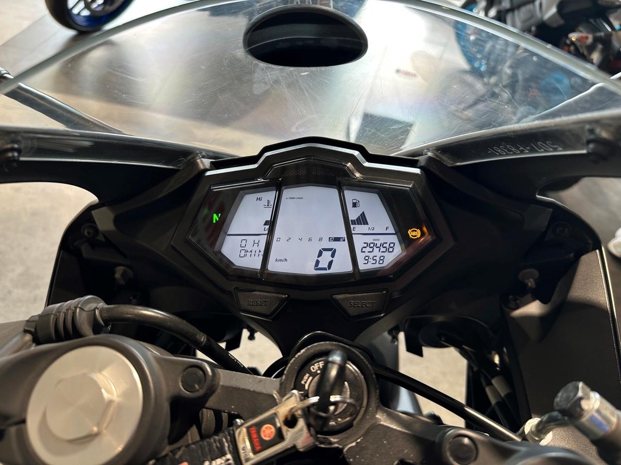 Yamaha YZF R125 - 2017