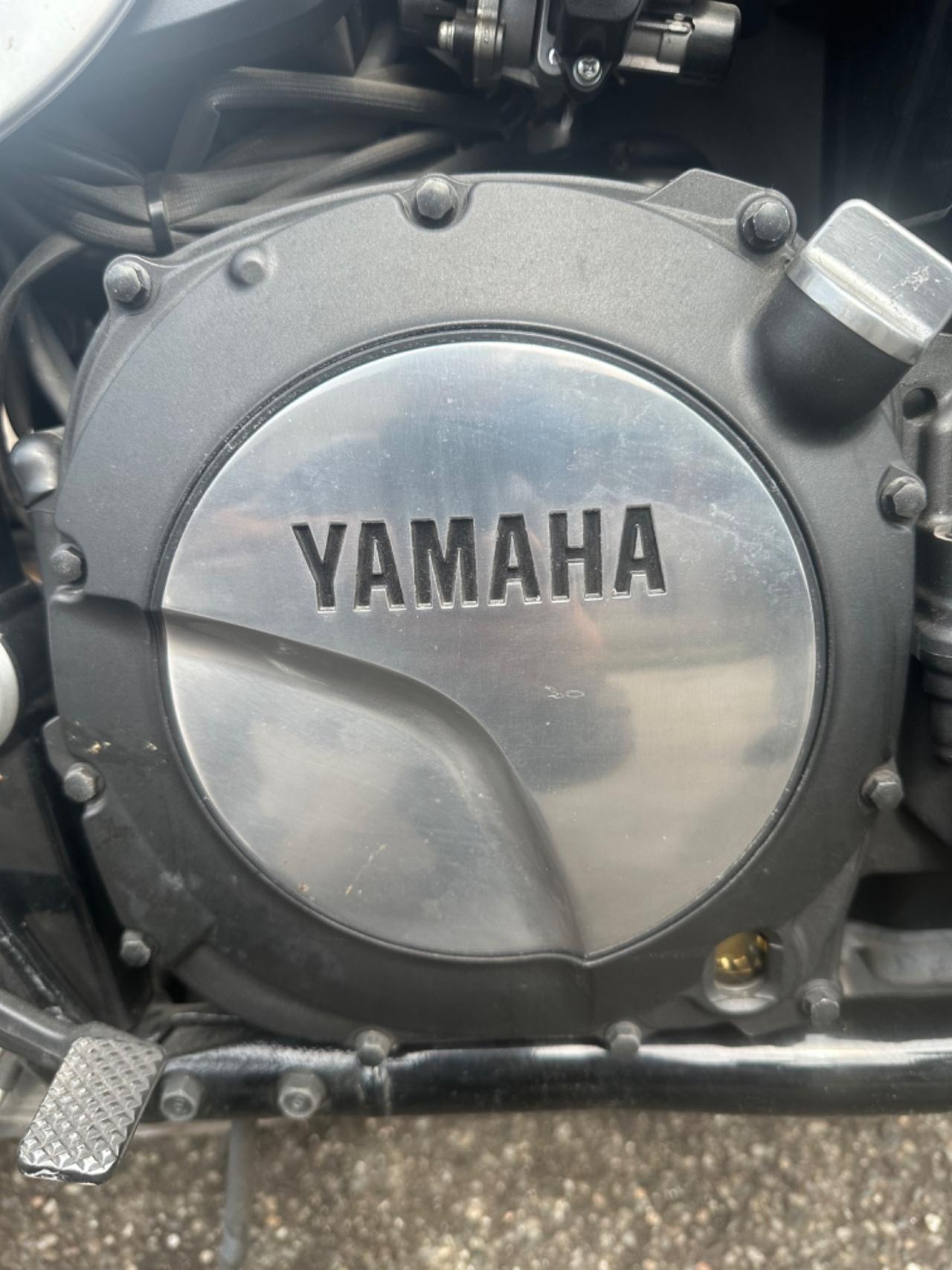 Yamaha XJR 1300 XJR