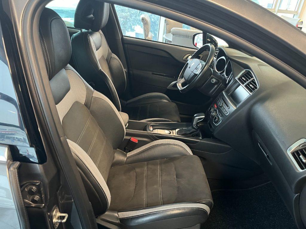 DS AUTOMOBILES DS 4 Crossback BlueHDi 120 aut. Sport Chic