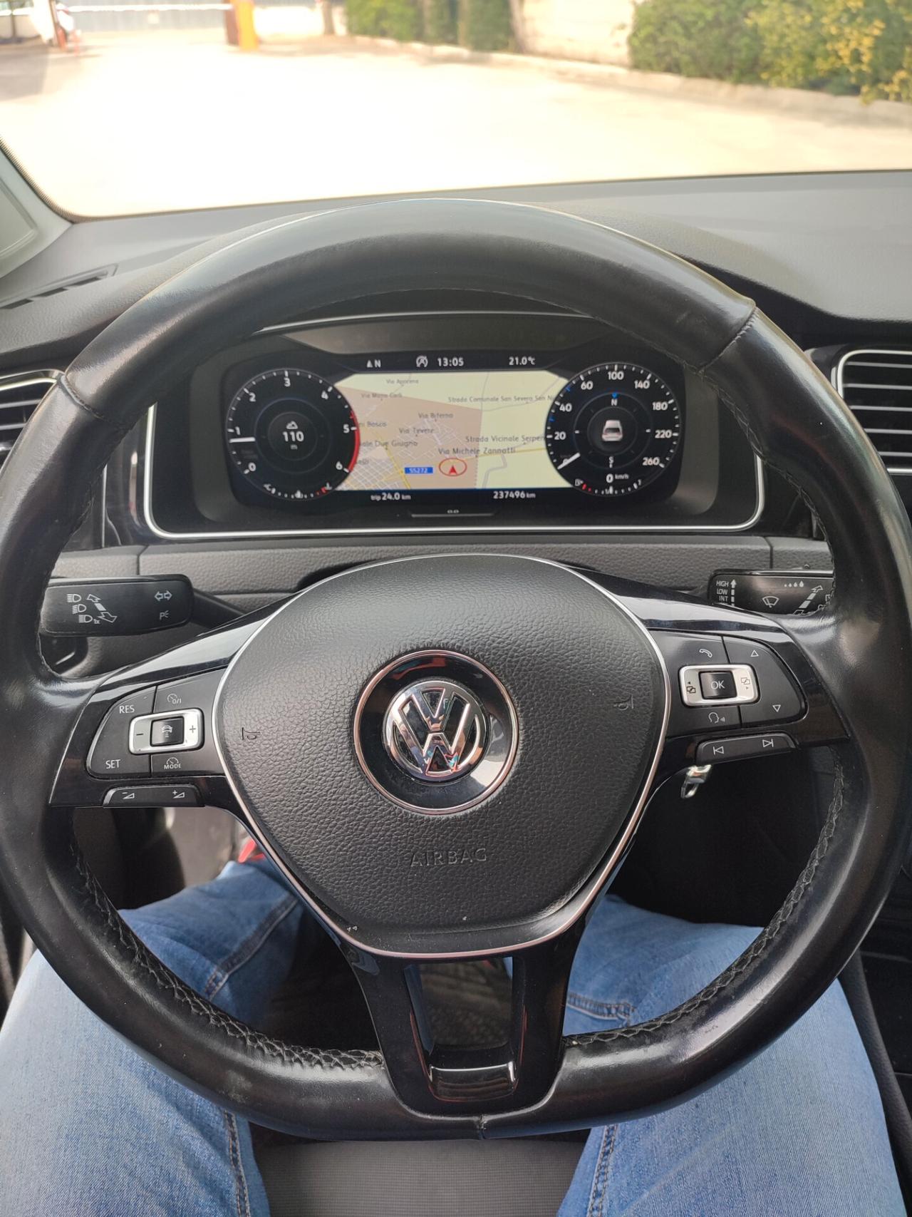 Volkswagen Golf 2.0 TDI 5p. Executive BlueMotion Technology