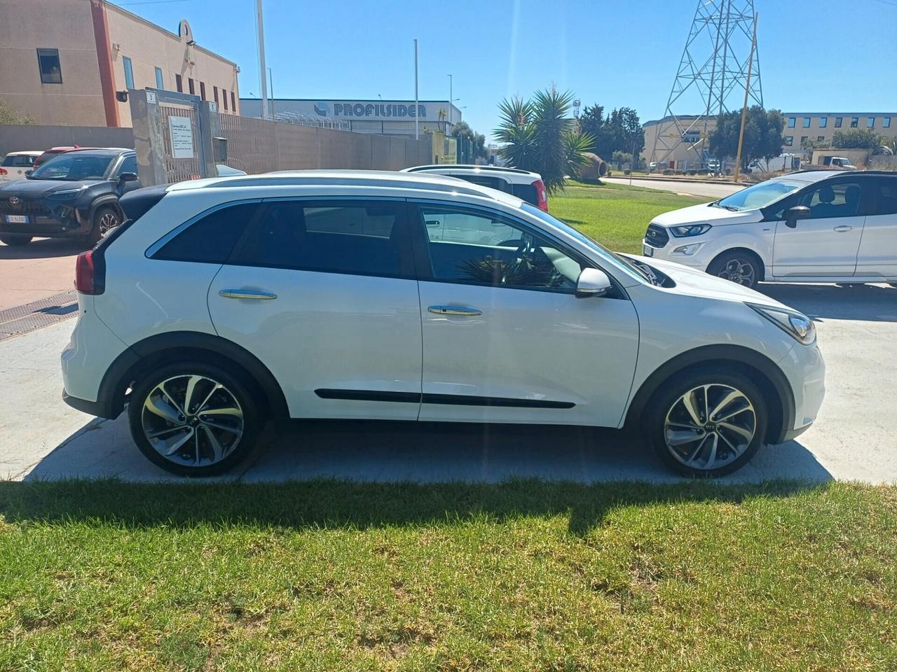 Kia Niro 1.6 Full Hybrid Style* N1 con IVA ESPOSTA