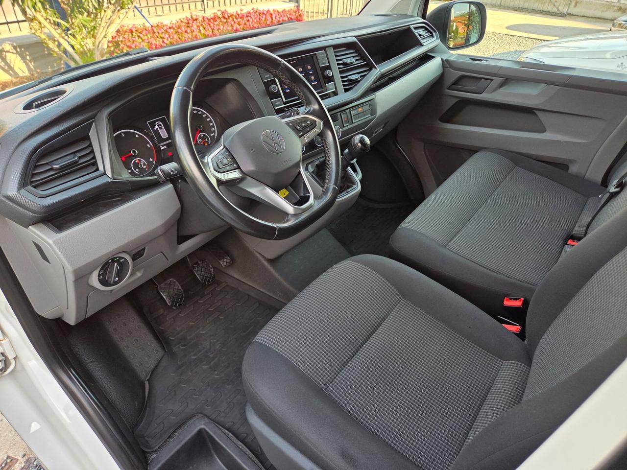 Volkswagen TRANSPORTER 2.0 TDI 110CV 3 POSTI