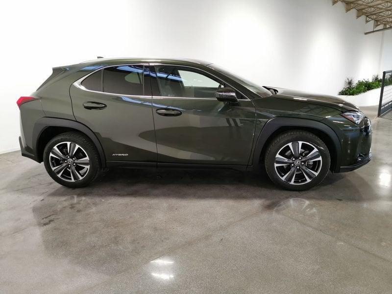 Lexus UX 2.0 Executive 2wd cvt