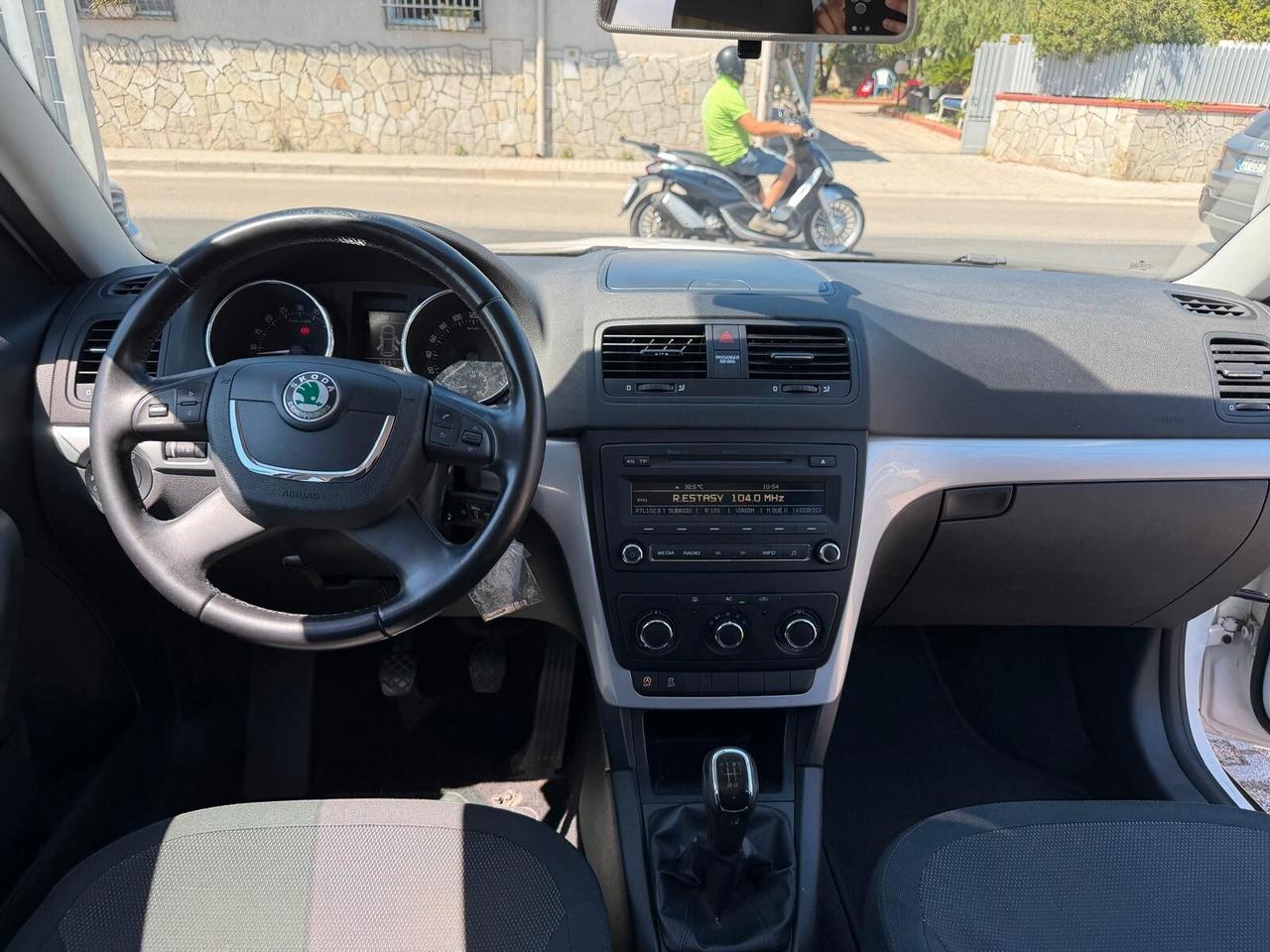 Skoda Yeti 1.6 TDI CR 105CV Elegance GreenLine-10/2011