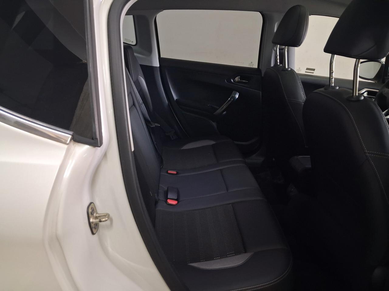 Peugeot 2008 1.6 e-HDi Allure Tetto / Nav/ 2013 unico prop