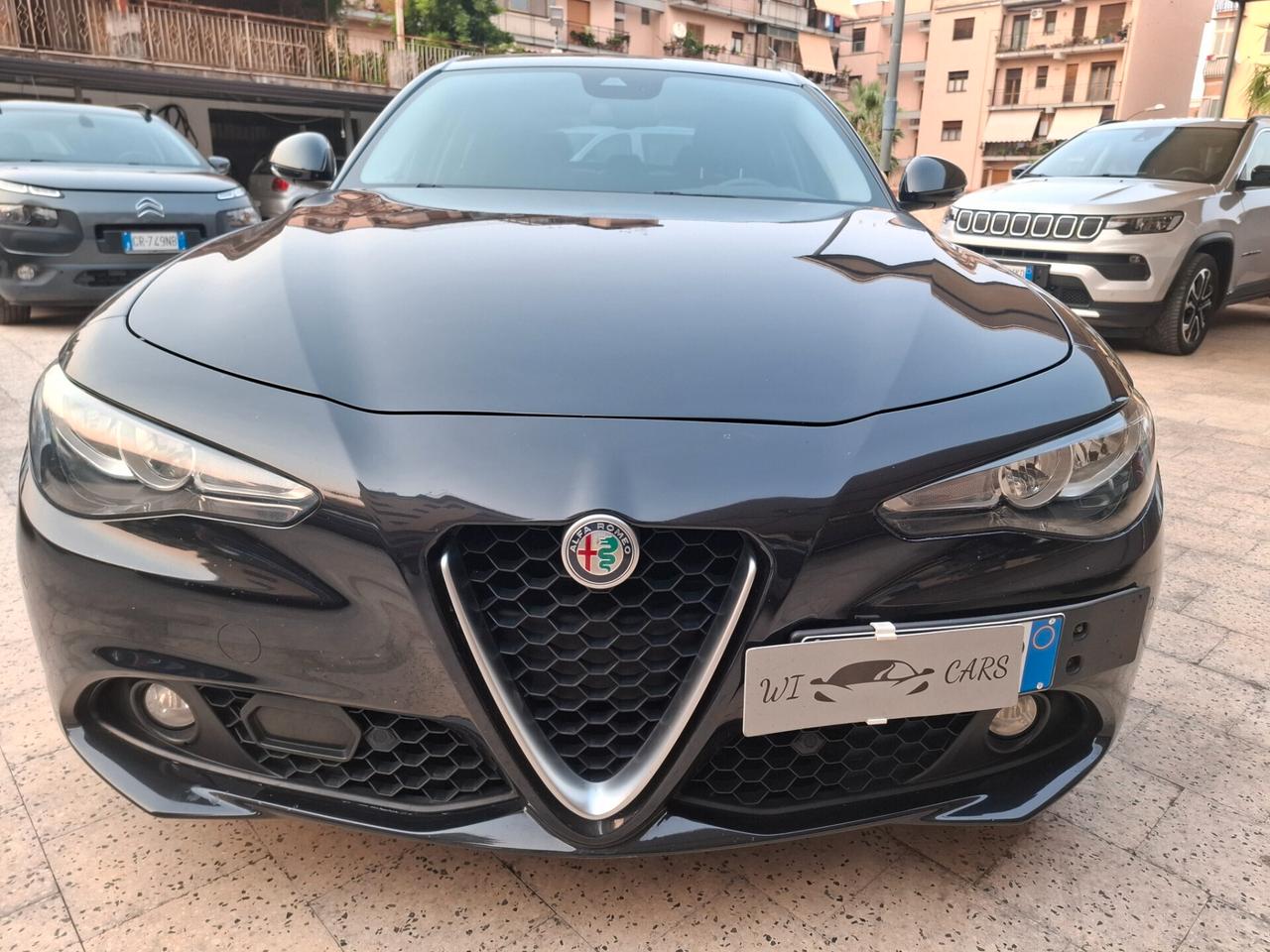 Alfa Romeo Giulia - 2.2 Eco Business Super 180 CV