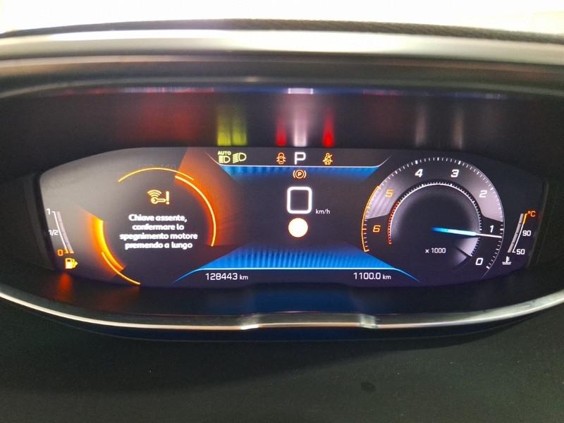 PEUGEOT 5008 BLUEHDI 130 ALLURE EAT8 S/S AUT. 5 PORTE SUV