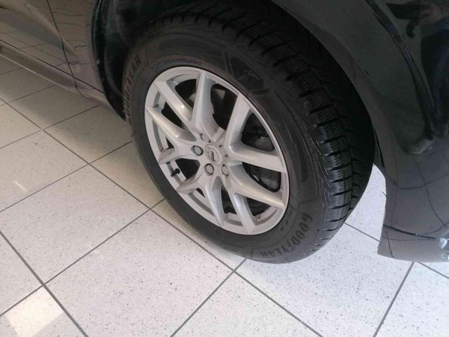 VOLVO XC60 B4 (d) AWD Geartronic Business
