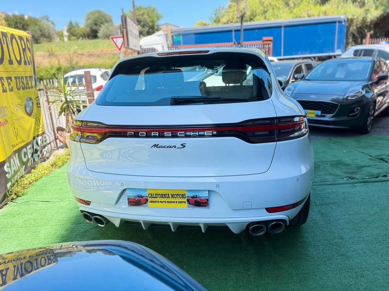 Porsche Macan 3.0 S benzina 353 cavalli pacchetto sport crono