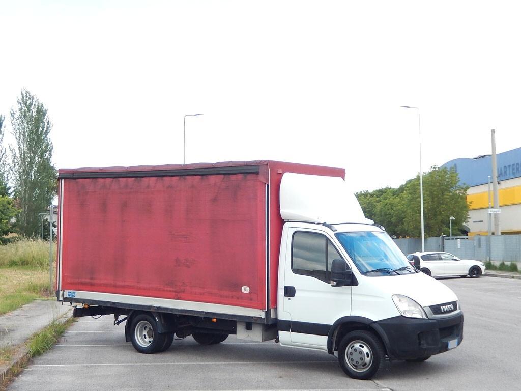 Iveco Daily 3.0 Telonato - DISTRIBUZIONE NUOVA