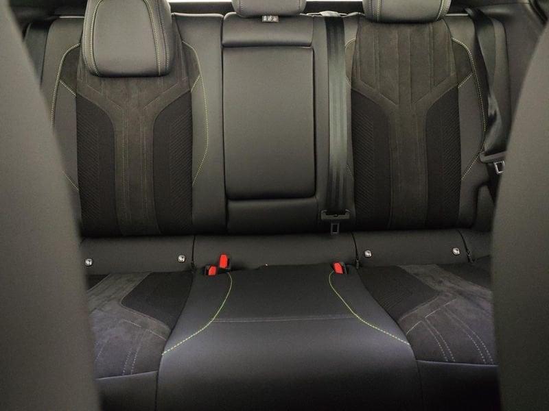 Peugeot 408 Hybrid 145 e-DCS6 GT