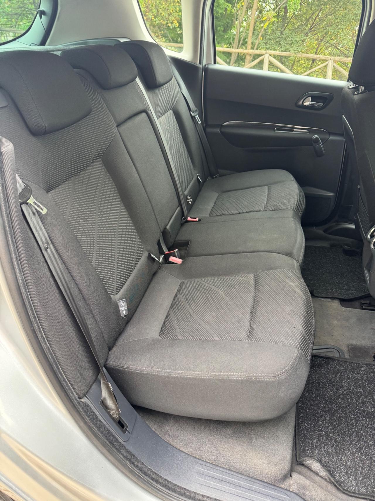 Peugeot 3008 1.6 HDi 110CV 2010