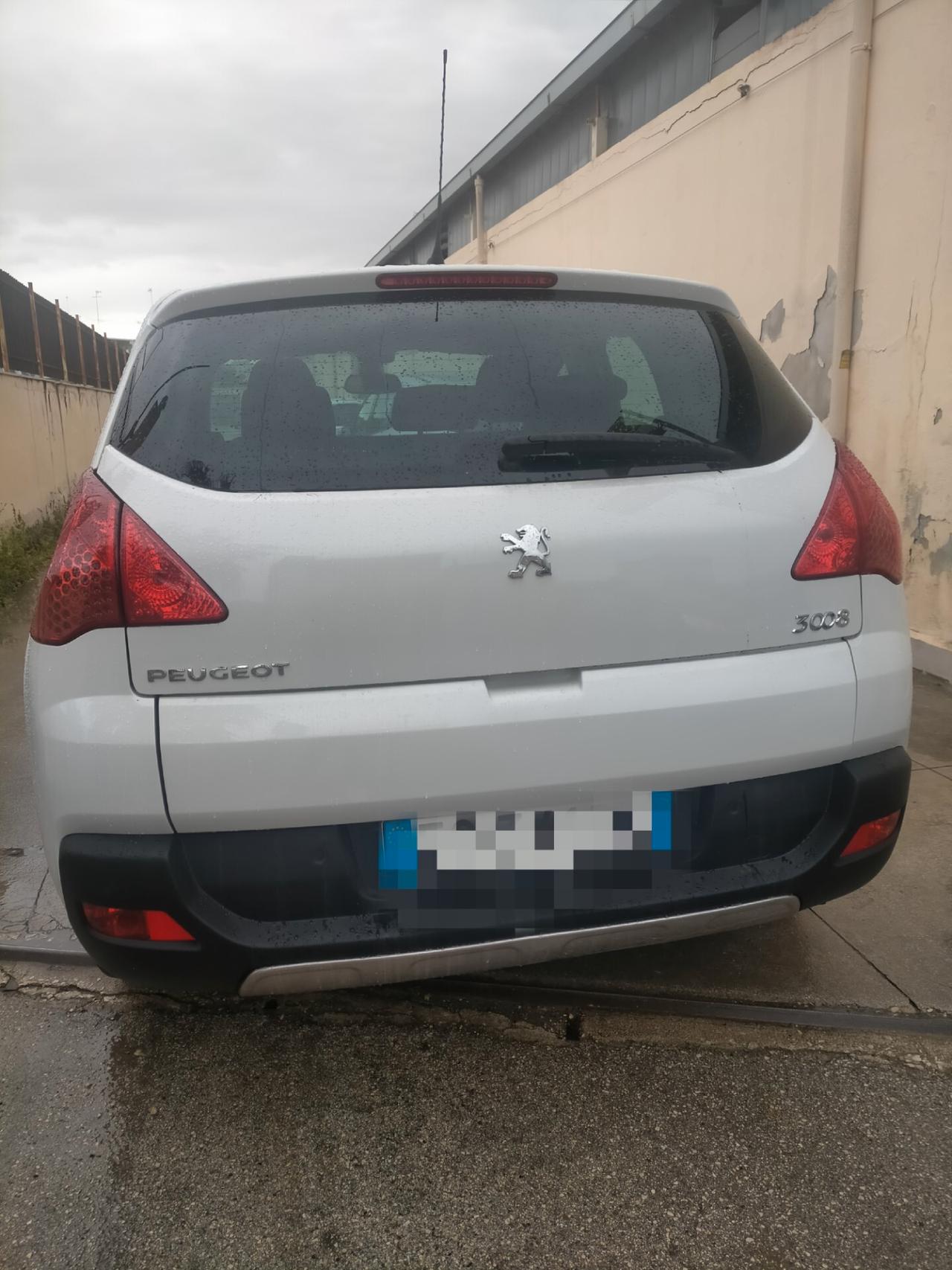 Peugeot 3008 1.6 HDi 112CV Outdoor
