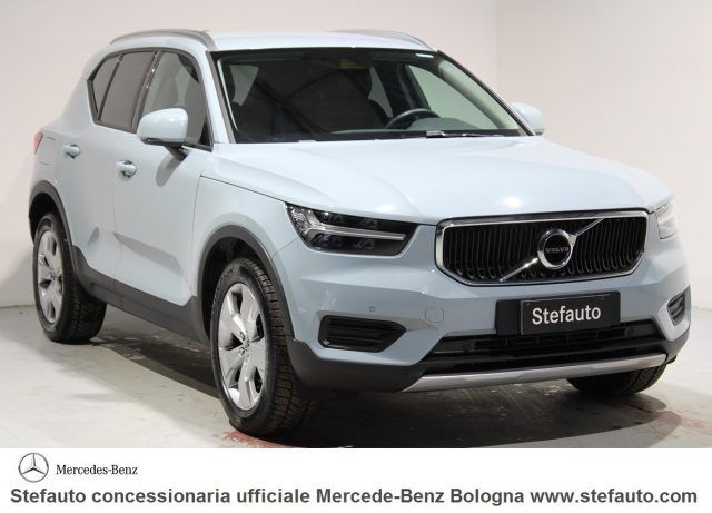 VOLVO XC40 D3 AWD Geartronic Momentum