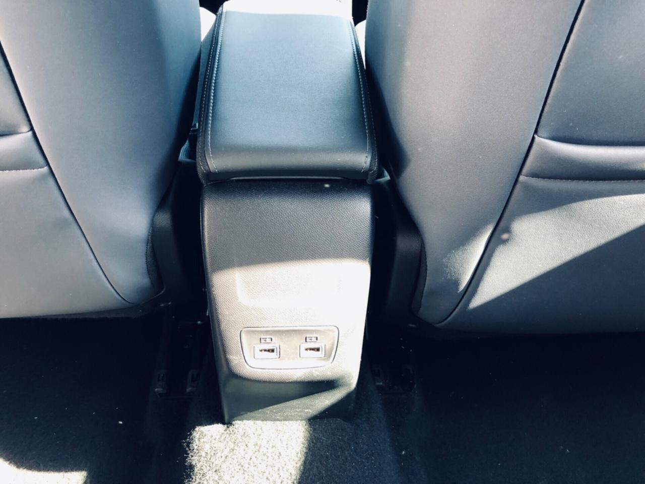 Peugeot 2008 BlueHDi 110 Allure PELLE TELECAMERA