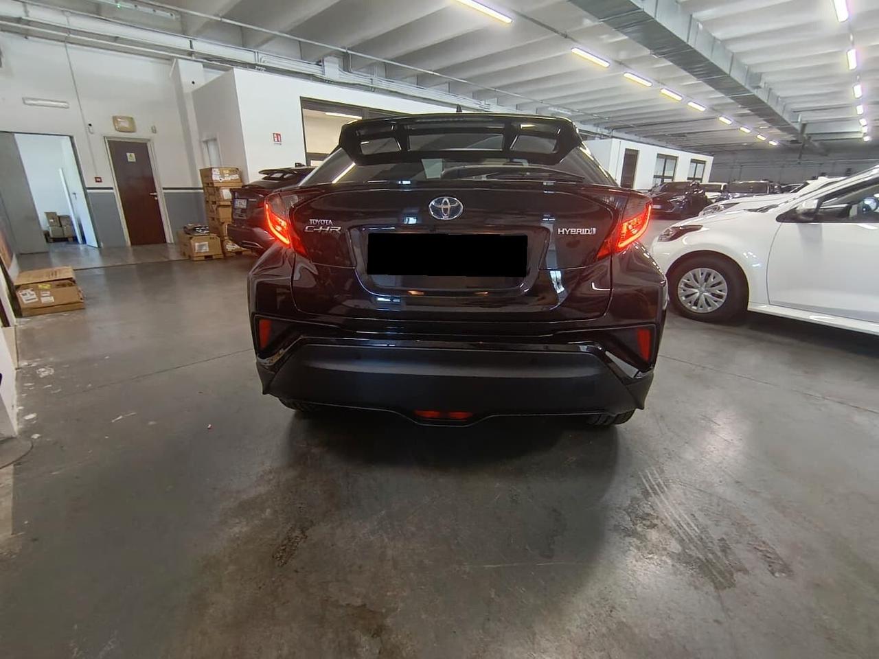 Toyota C-HR 1.8 Hybrid E-CVT Trend