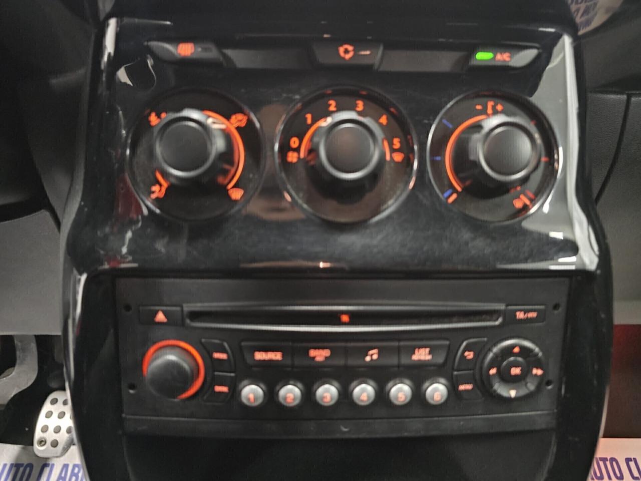 Ds 3 1.6 e-HDi 90cv So Chic NEOPATENTATI