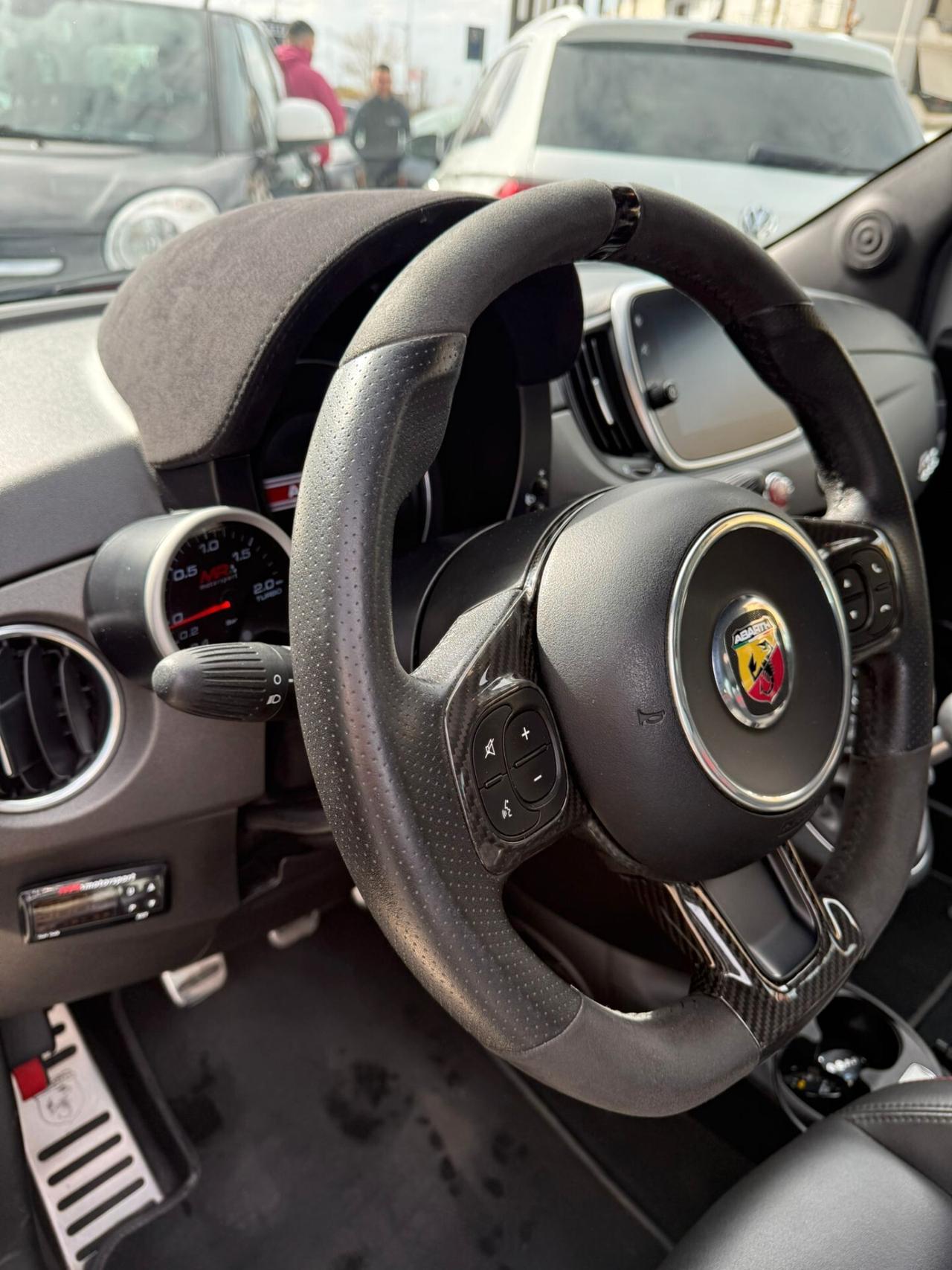 Abarth 595 1.4 Turbo T-Jet 180 CV Esseesse