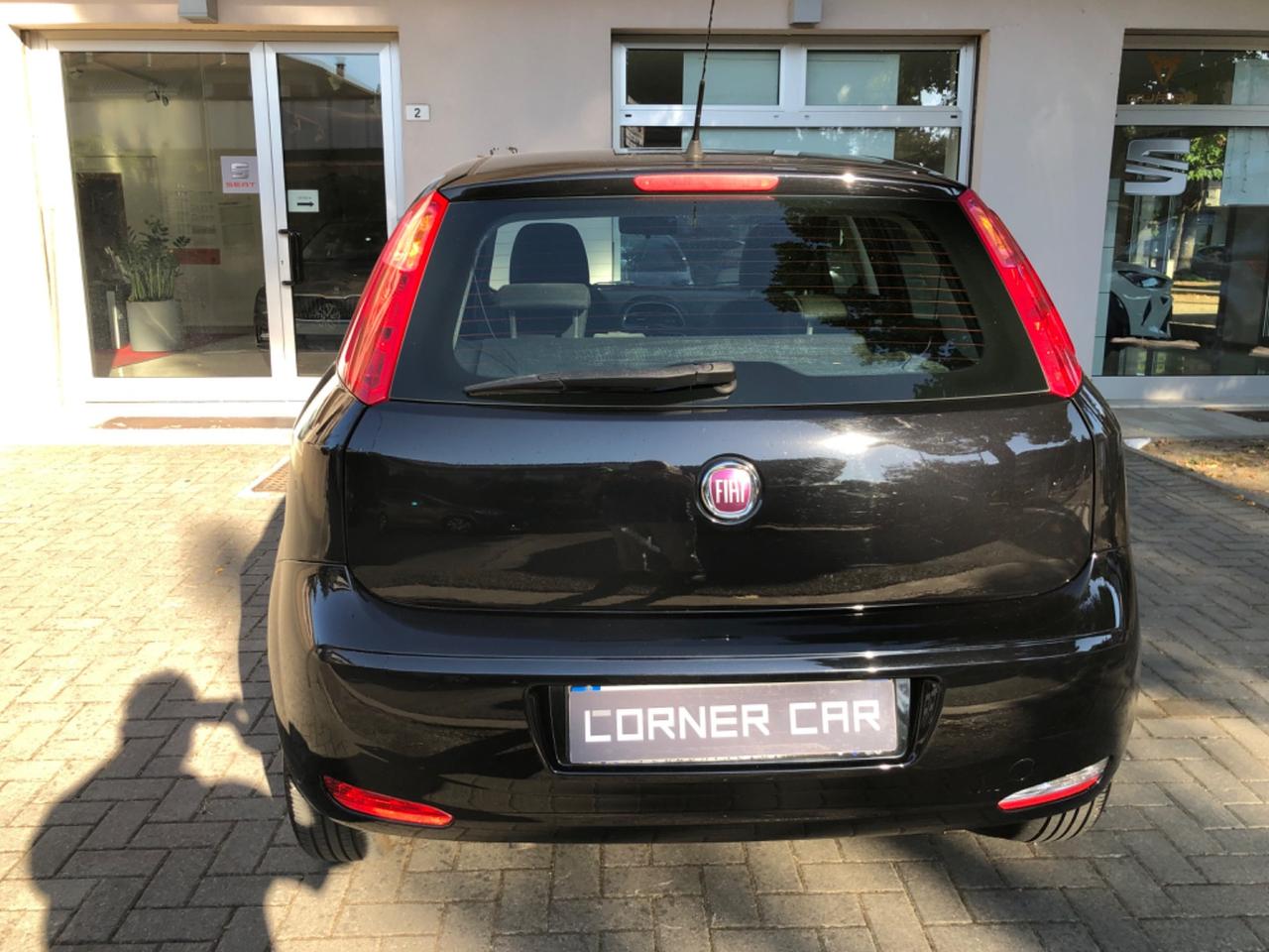 Fiat Punto 1.4 8V 5 porte Natural Power Street
