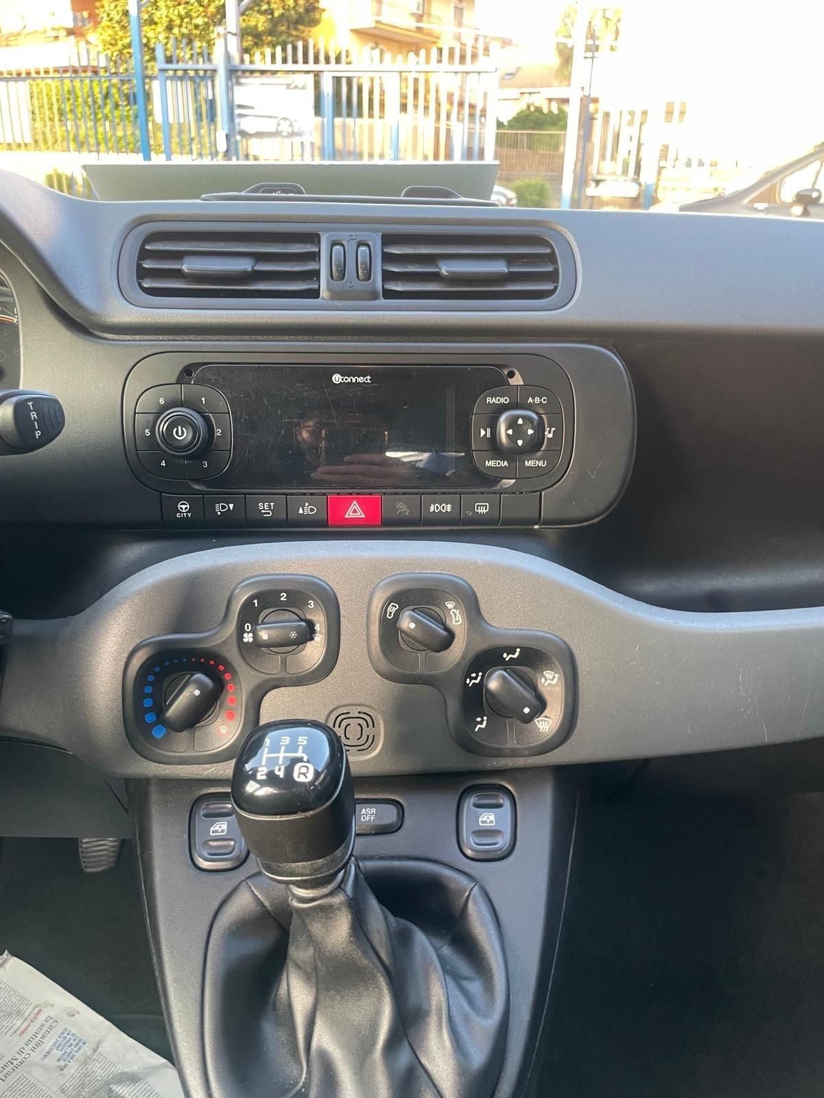 FIAT PANDA 1.2 LOUNGE