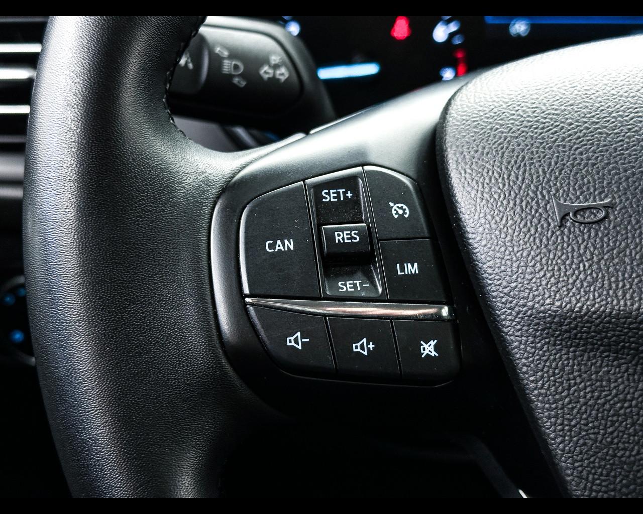 FORD Focus 1.0 EcoBoost 125 CV 5p. Active