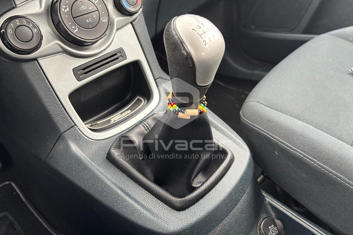 FORD Fiesta 1.4 TDCi 70CV 5 porte Titanium