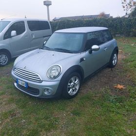 Mini 1.6 16V One (72kW)