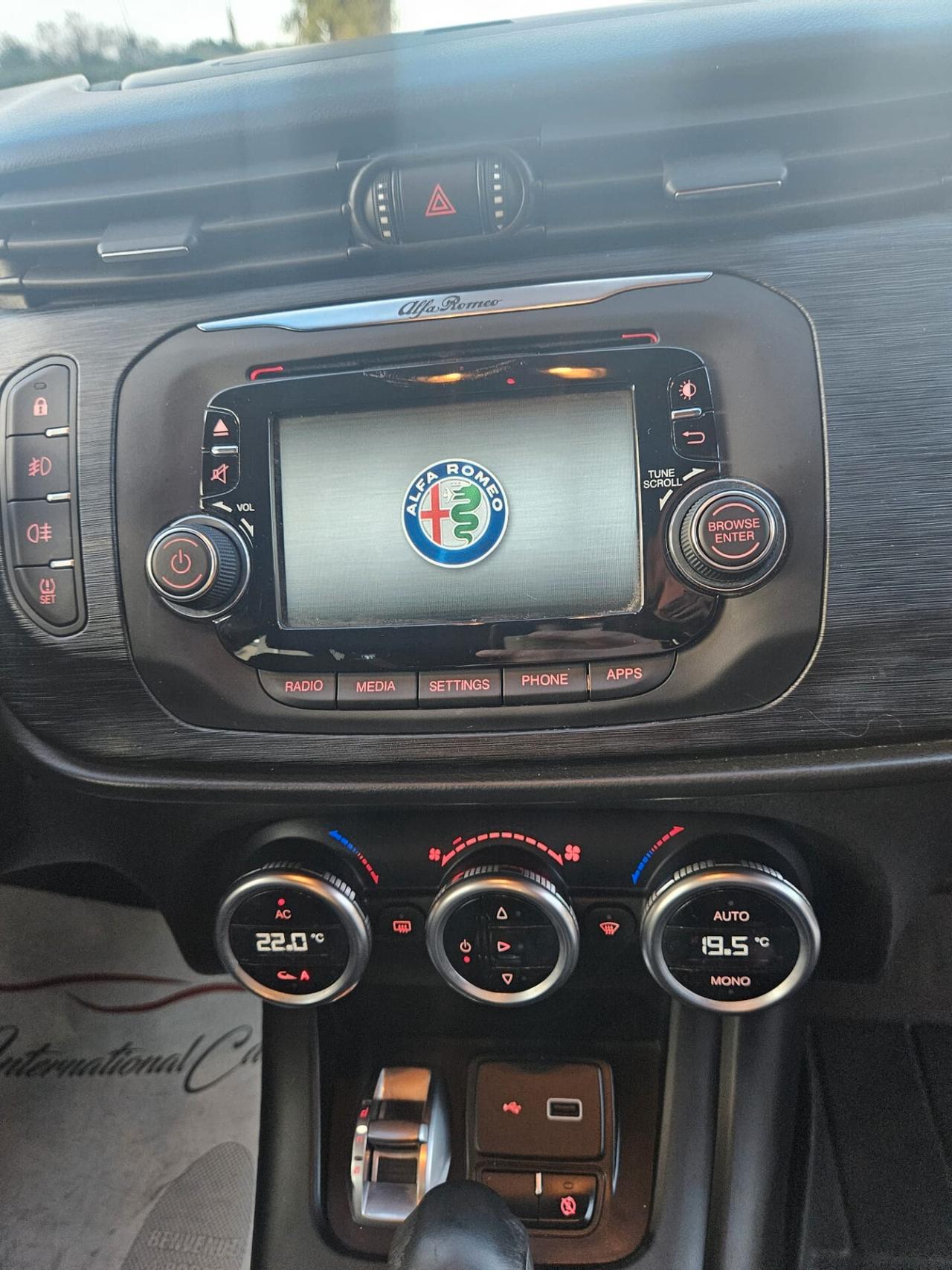 ALFAROMEO Giulietta 1.6 jtdm 120cv automatica full
